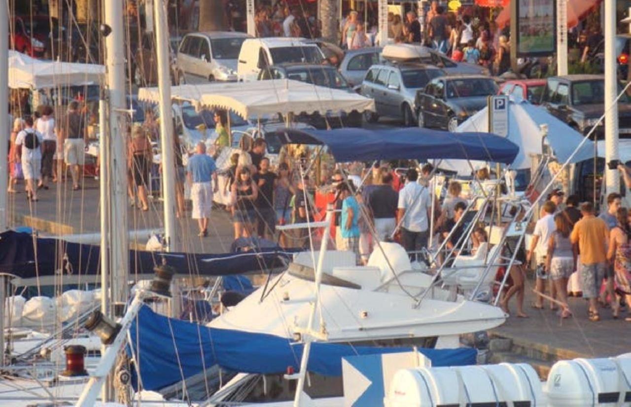 "Ausoleil" 2 Pieces Cosy Ensoleille, Tout A Pied, 50 M Du Vieux Port Saint-Raphael  Exterior photo